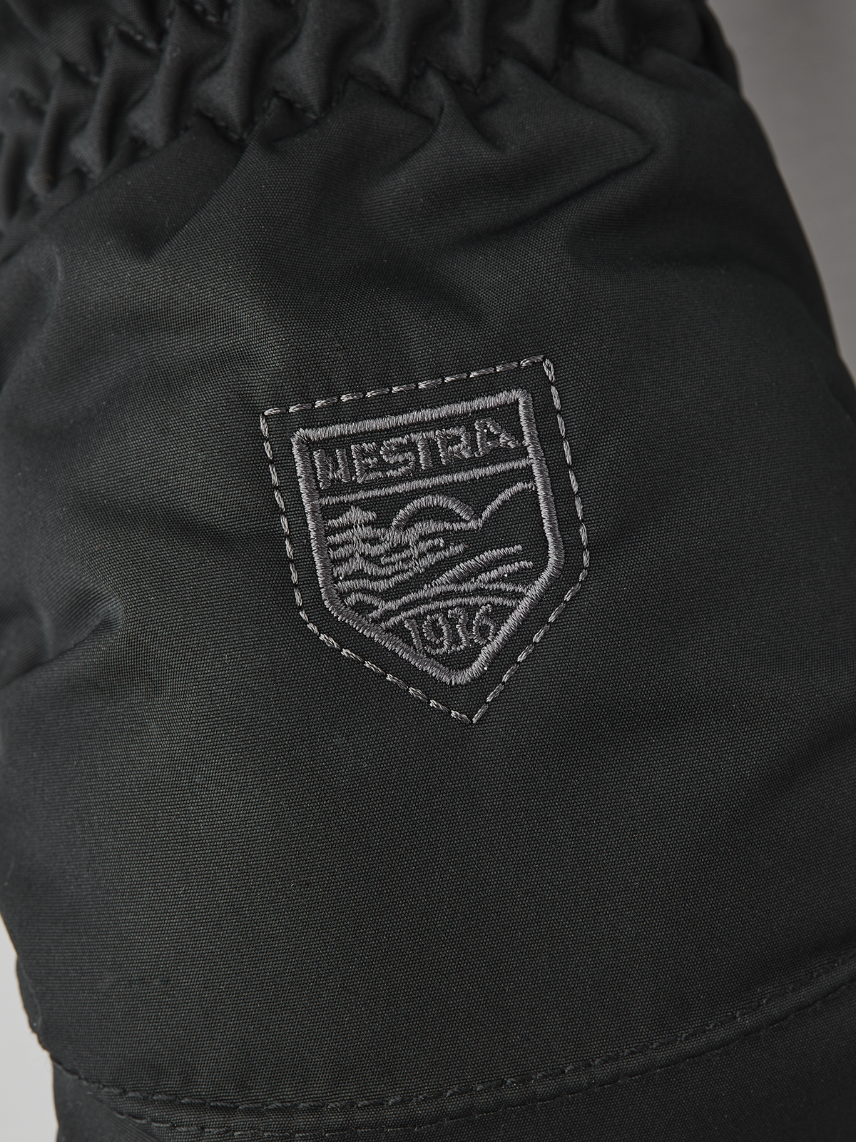 hestra-freeride-czone-my-first-hestra-f-ustlinge-primaloft image 3