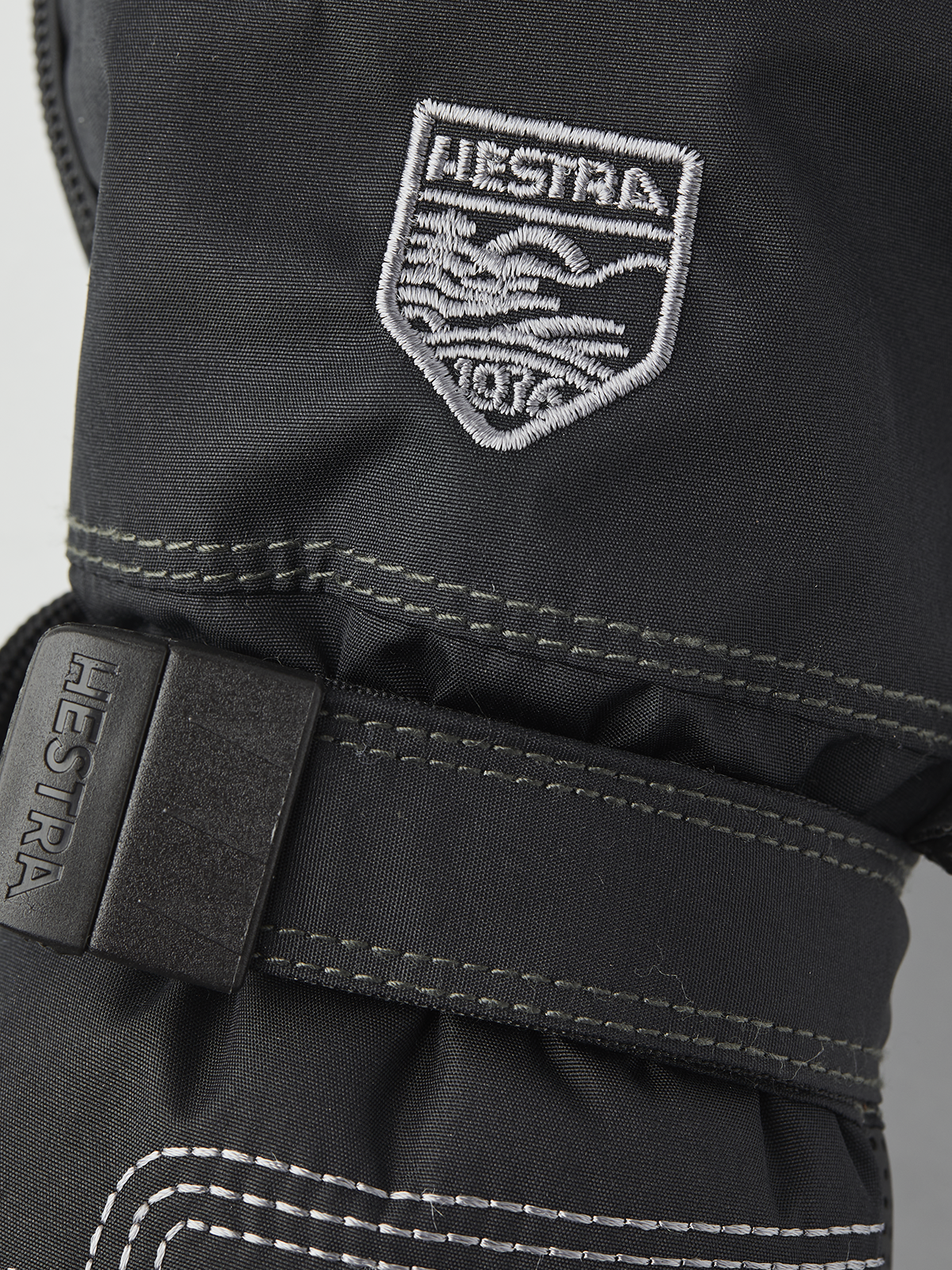 hestra-freeride-czone-baby-zip-long-f-ustling-baby-primaloft image 2