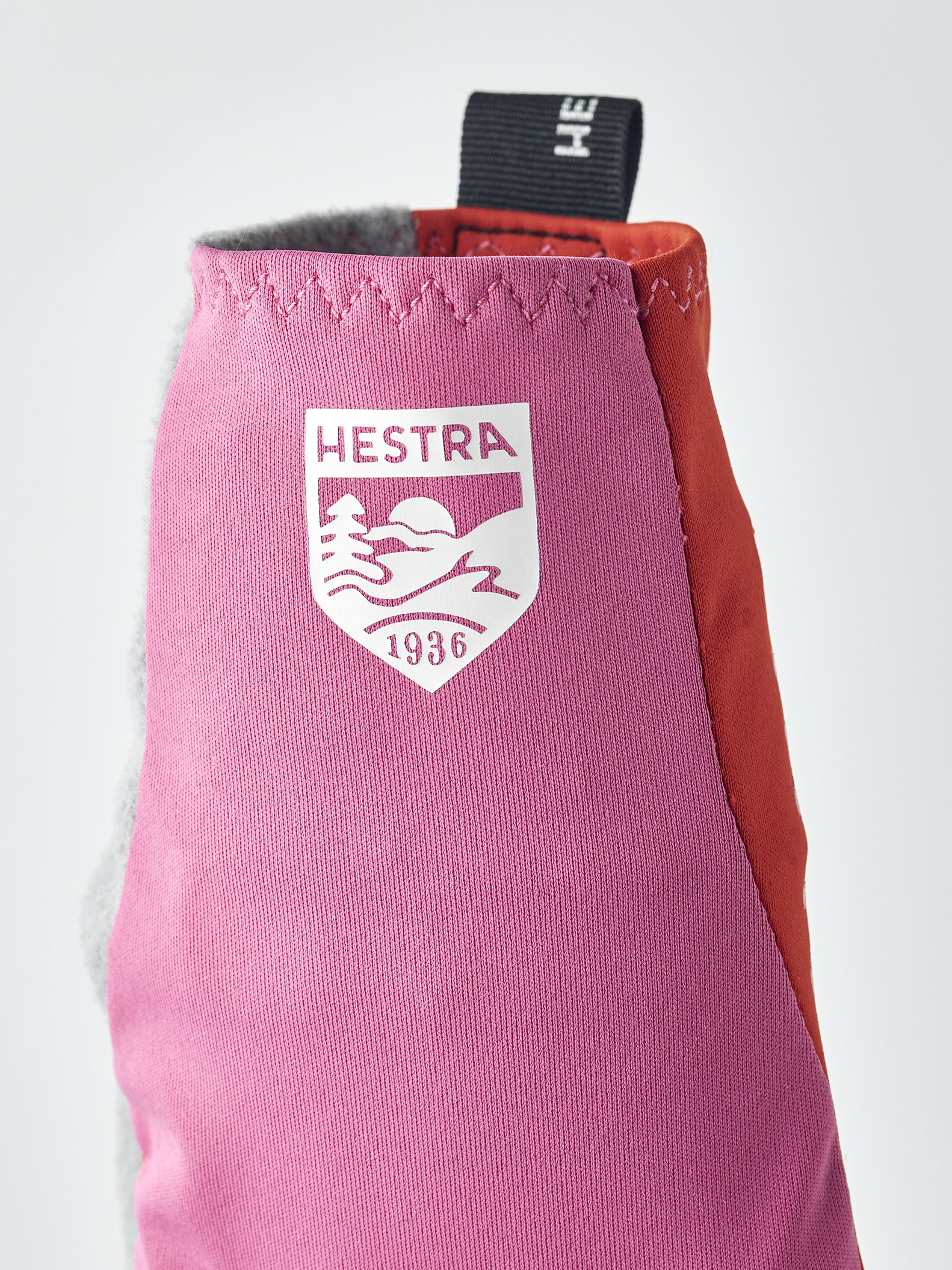 hestra-xc-pace-runners-laufhandschuhe-touch-reflektierend image 4