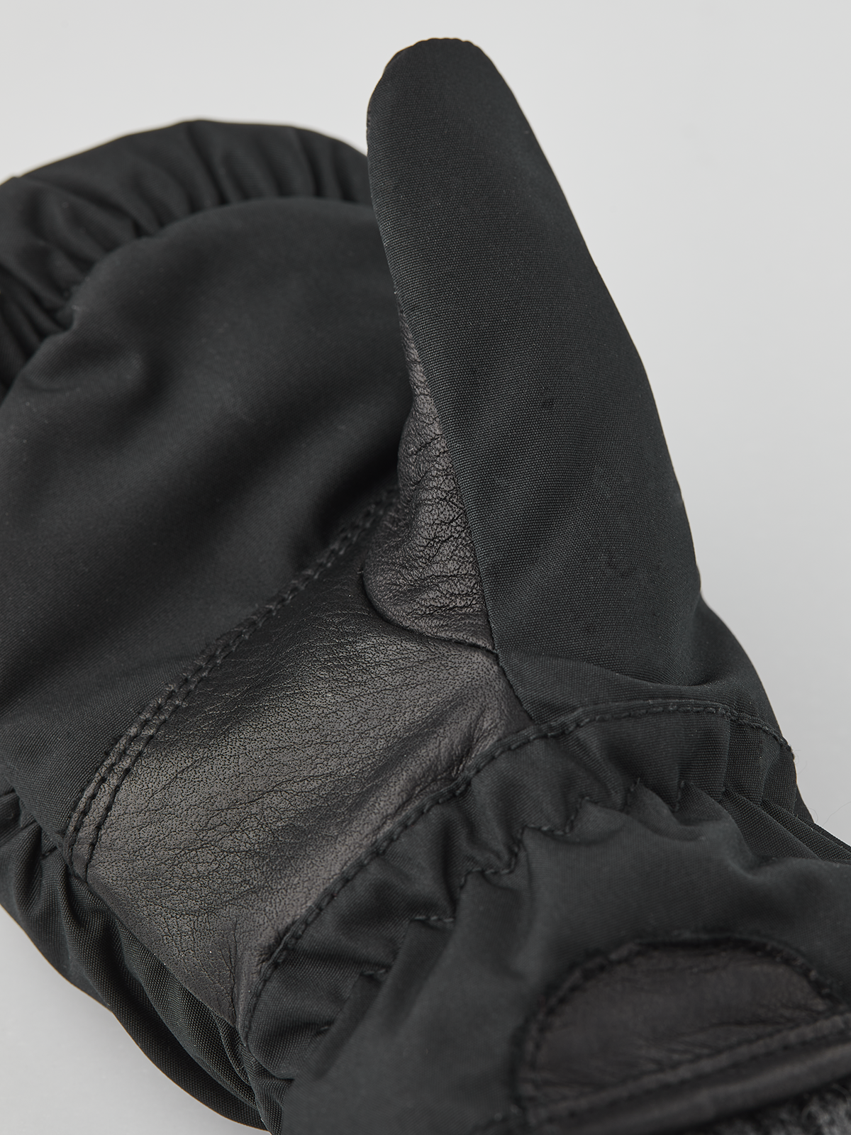hestra-freeride-czone-my-first-hestra-f-ustlinge-primaloft image 4