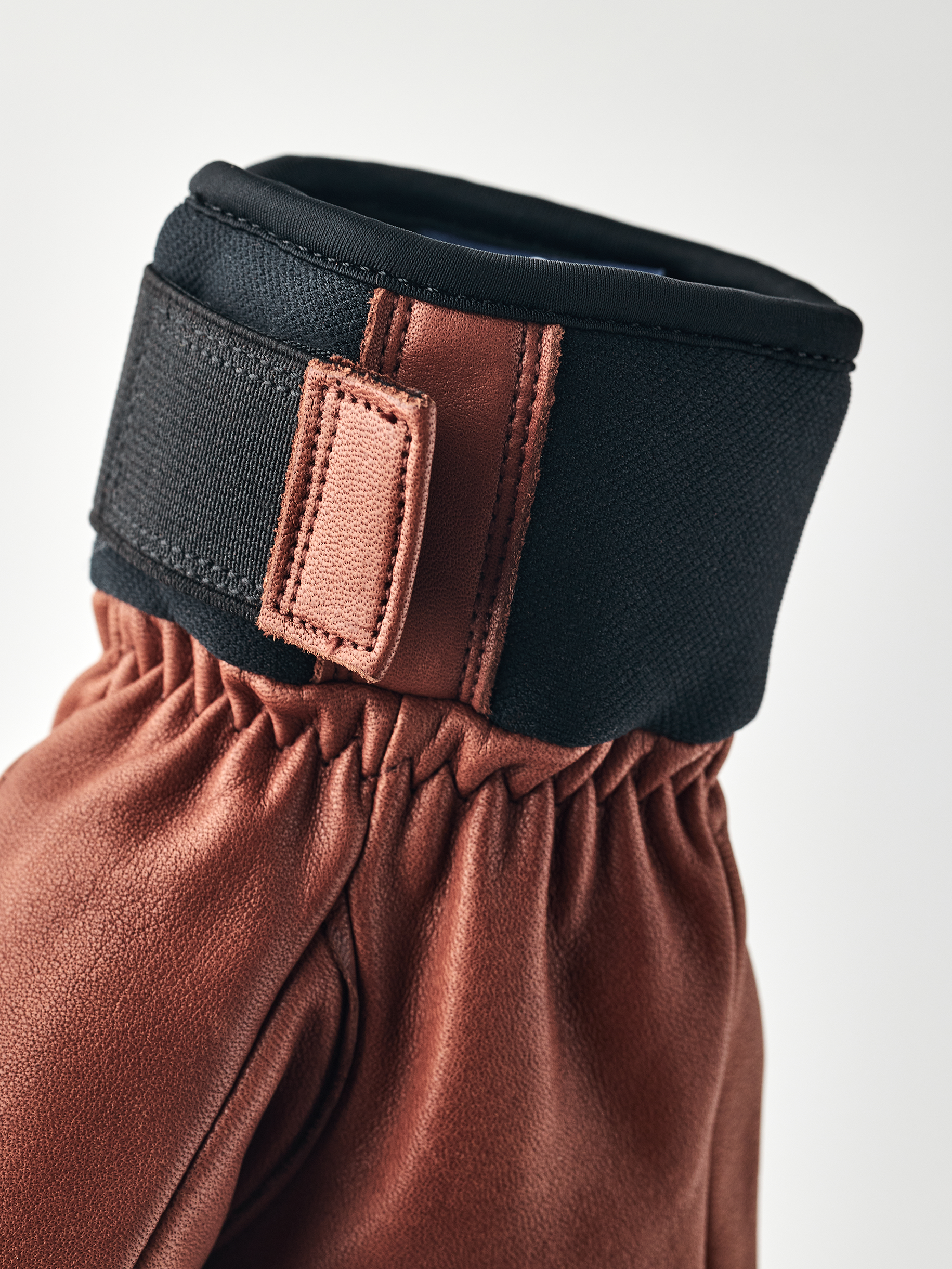 hestra-fall-line-omni-5-finger-skihandschuh-leder-g-loft image 5