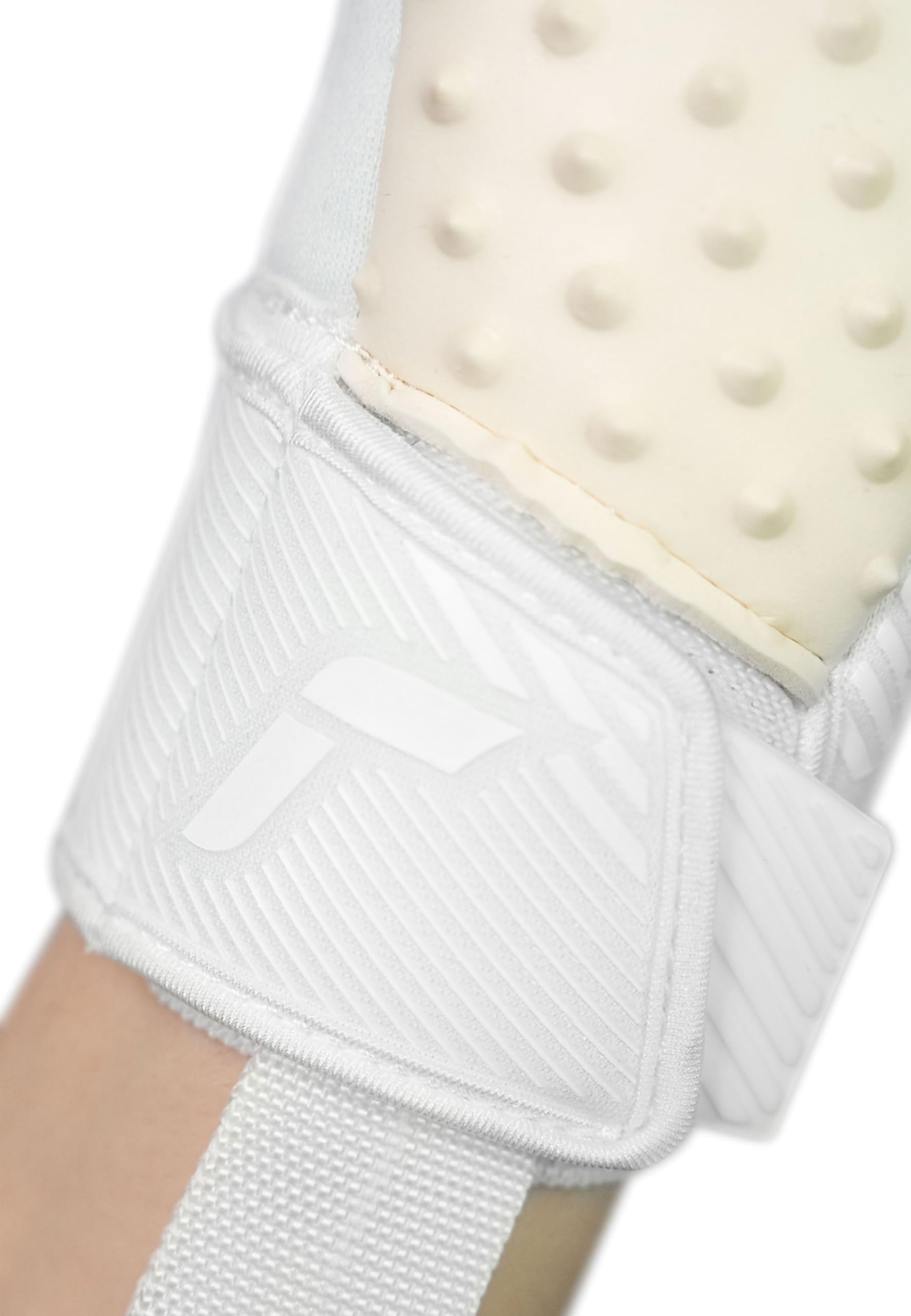 reusch-fastgrip-speedbump-torwarthandschuhe-grip-latex-training image 5