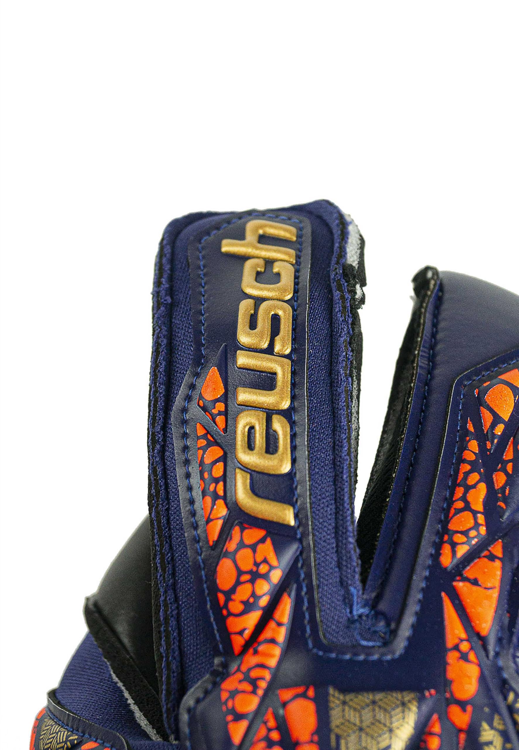 reusch-attrakt-x-evolution-torwarthandschuhe-gr-8-5-blau-gold image 5