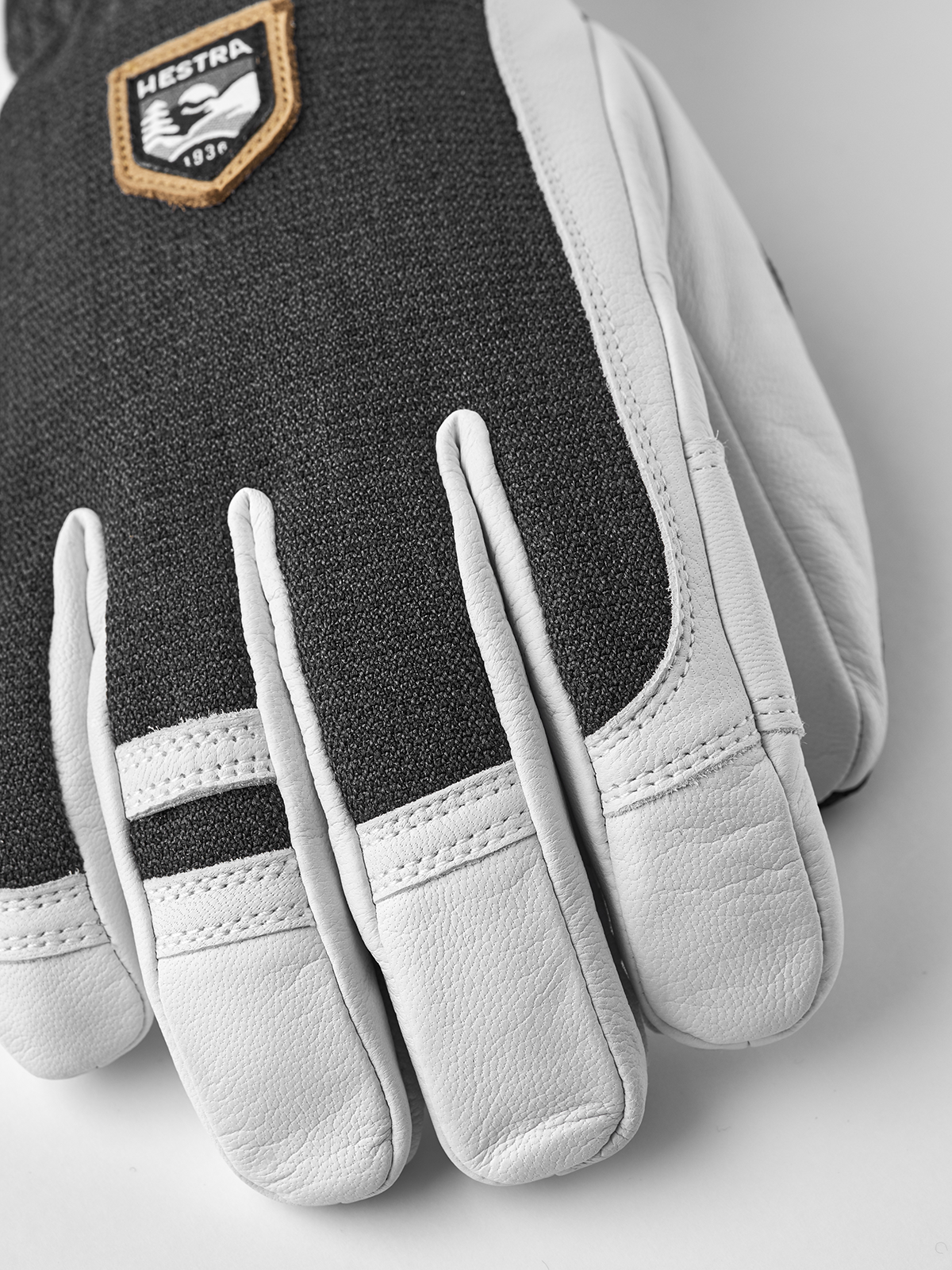 hestra-army-leather-patrol-5-finger-skihandschuh-leder image 2