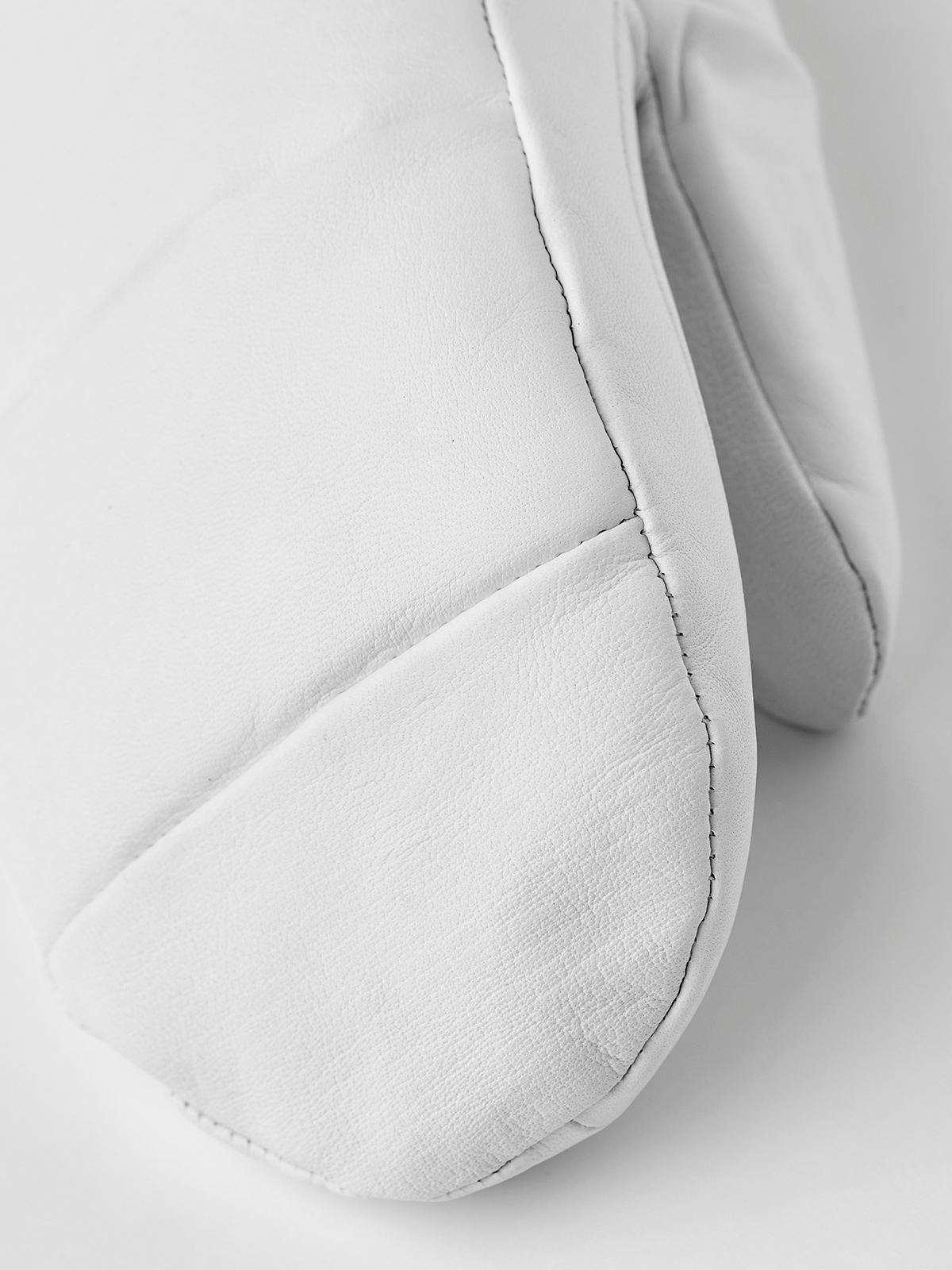 hestra-winston-torun-f-ustling-damen-lammleder-warm image 4