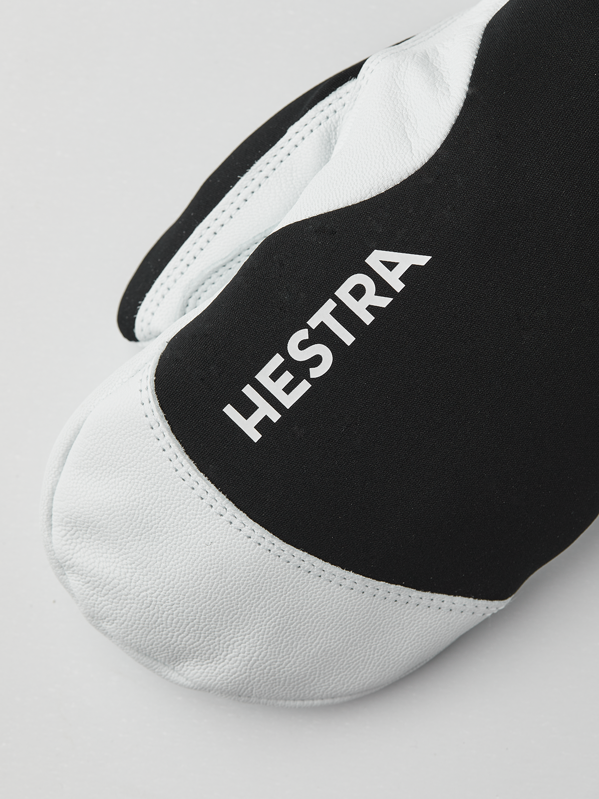 hestra-ergo-grip-windbreaker-touring-mitt-langlauf-f-ustling image 3